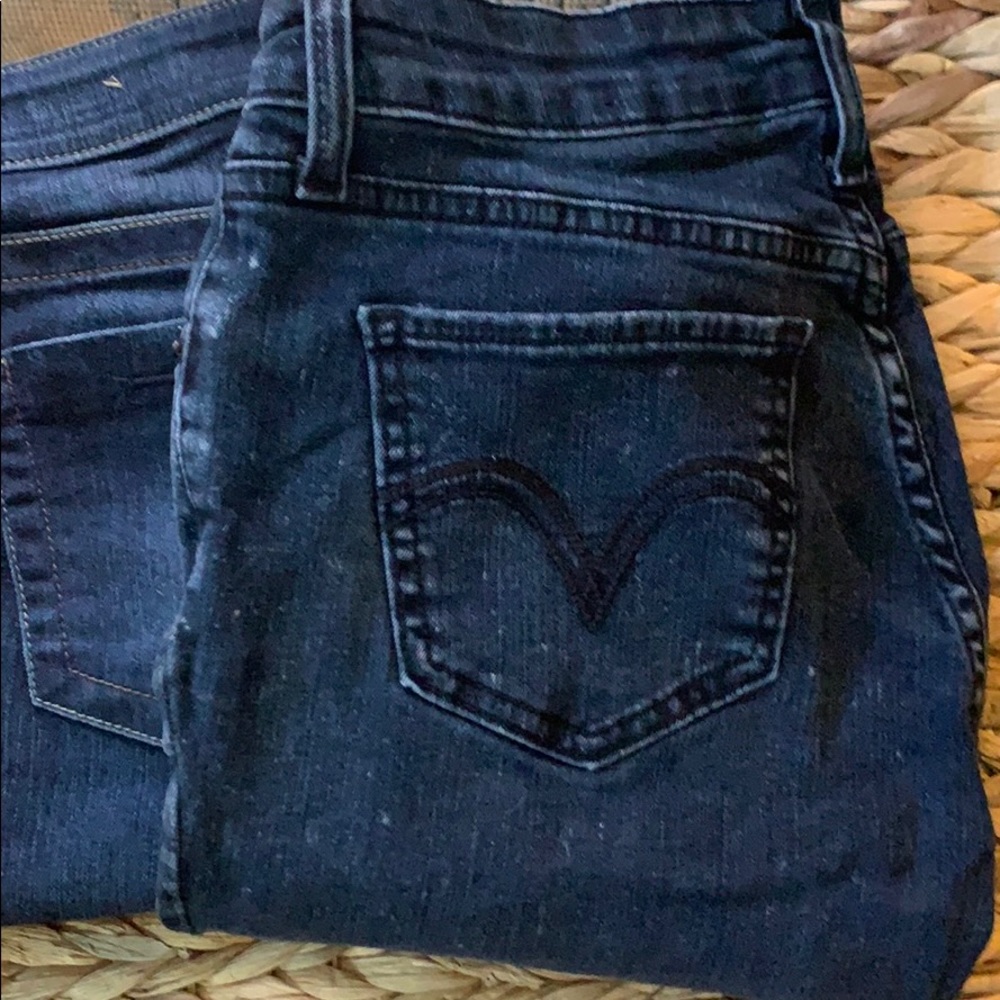 Levi jeans